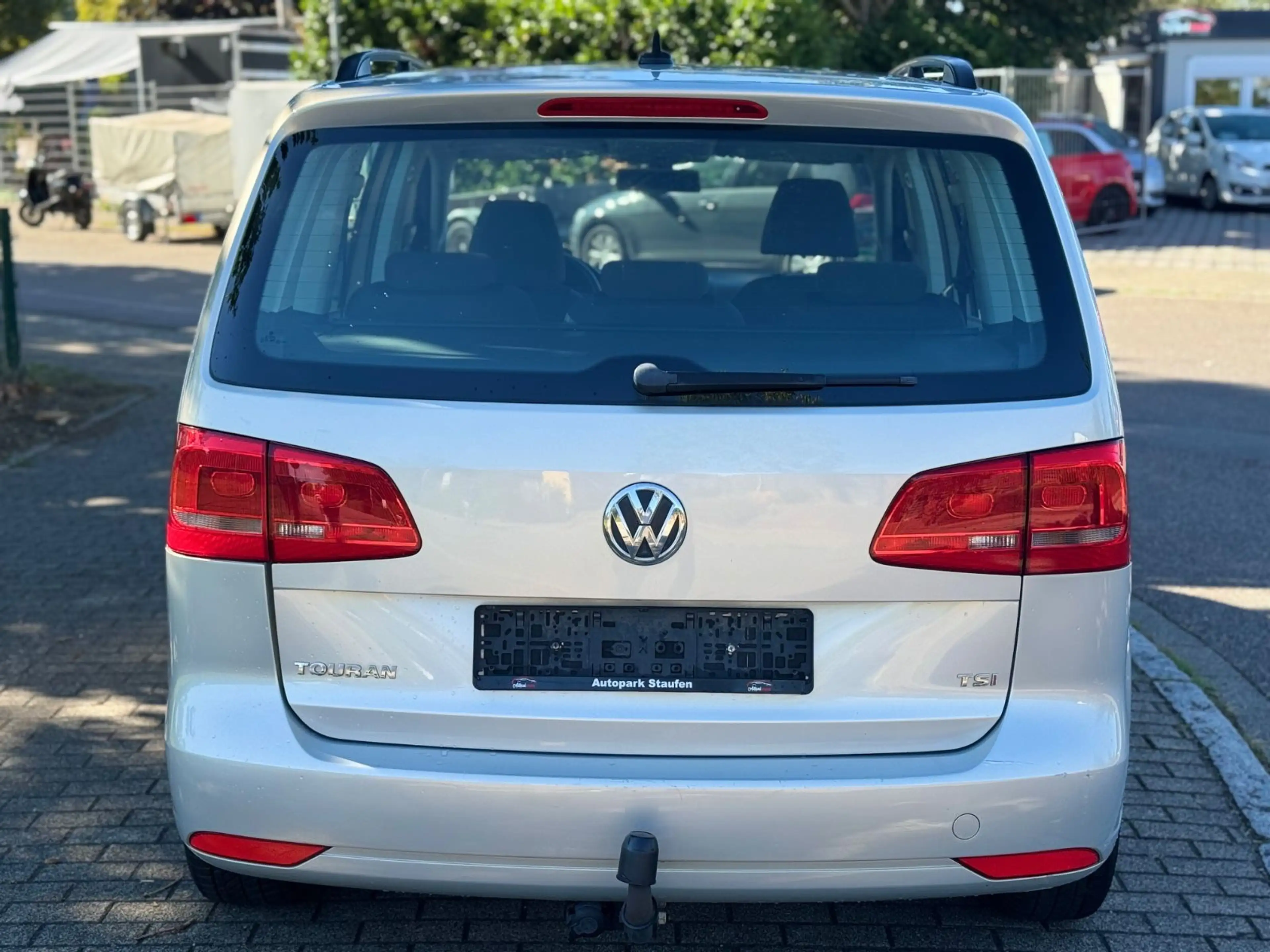 Volkswagen Touran Trendline ( Behindertenrecht beifahrer) — photo 6