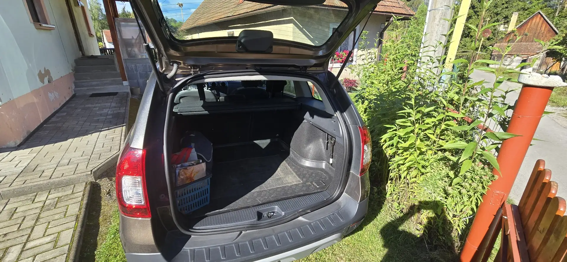 Dacia Logan MCV Stepway TCe 90 S&S Bronze - 2