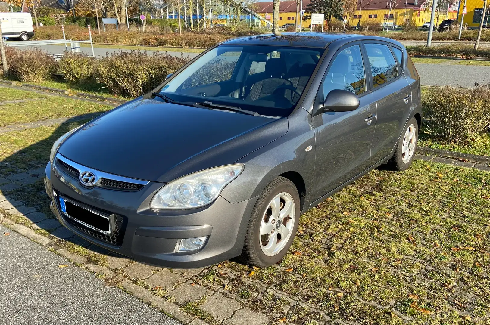 Hyundai i30 1.6 Comfort - 1
