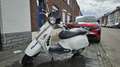 Vespa GTS 300 White - thumbnail 1