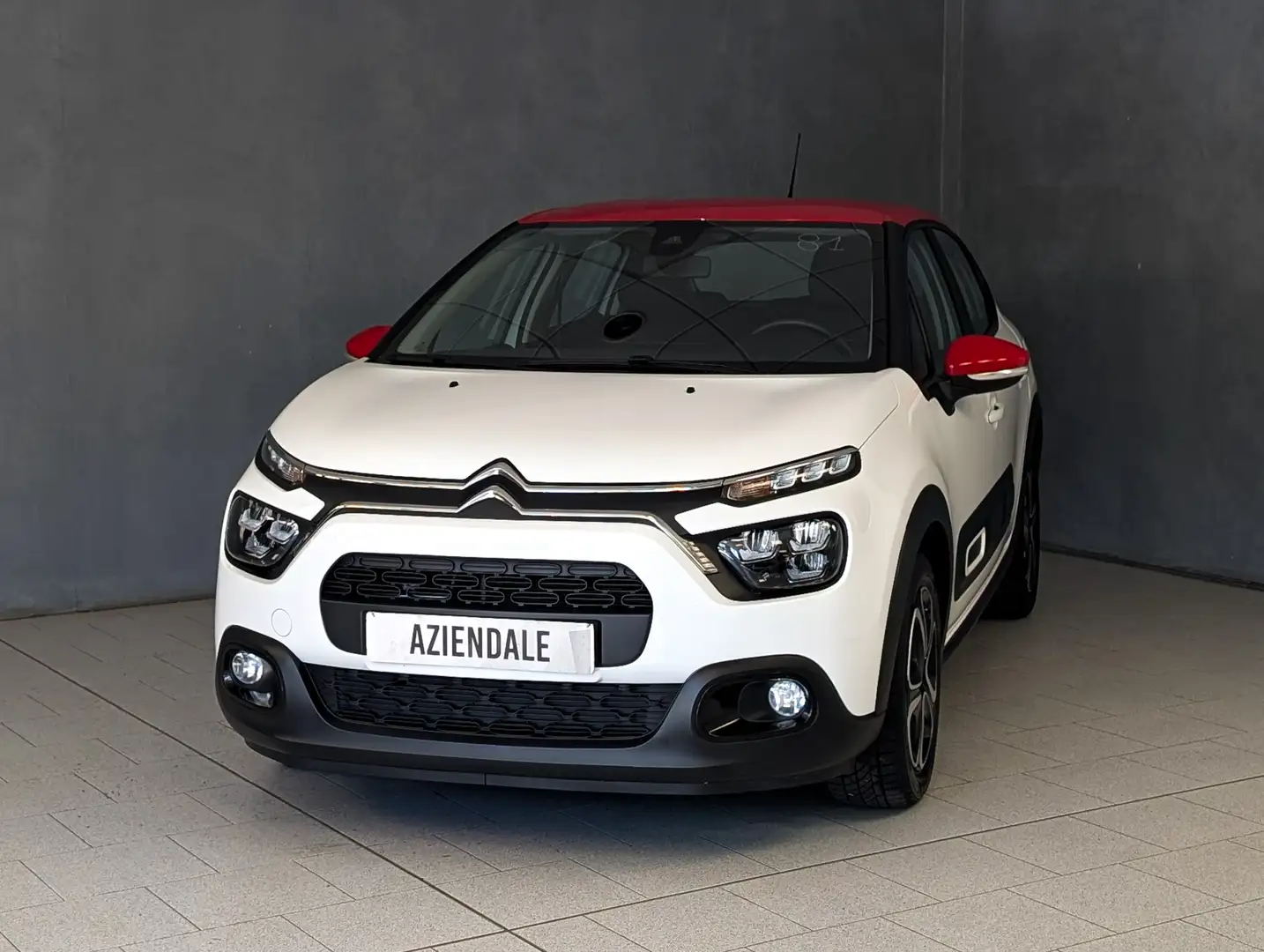 Citroen C3 1.2 PURETECH 83CV SHINE Bianco - 2
