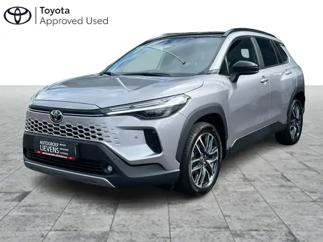 Toyota Corolla Cross 2.0HYB STYLE + SUN PACK
