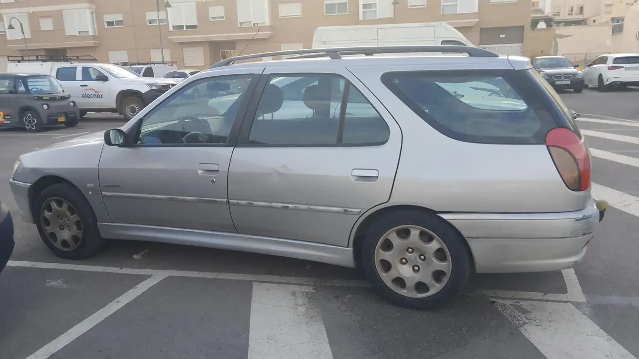Peugeot 306 Break 1.6 Boulevard, foto 2