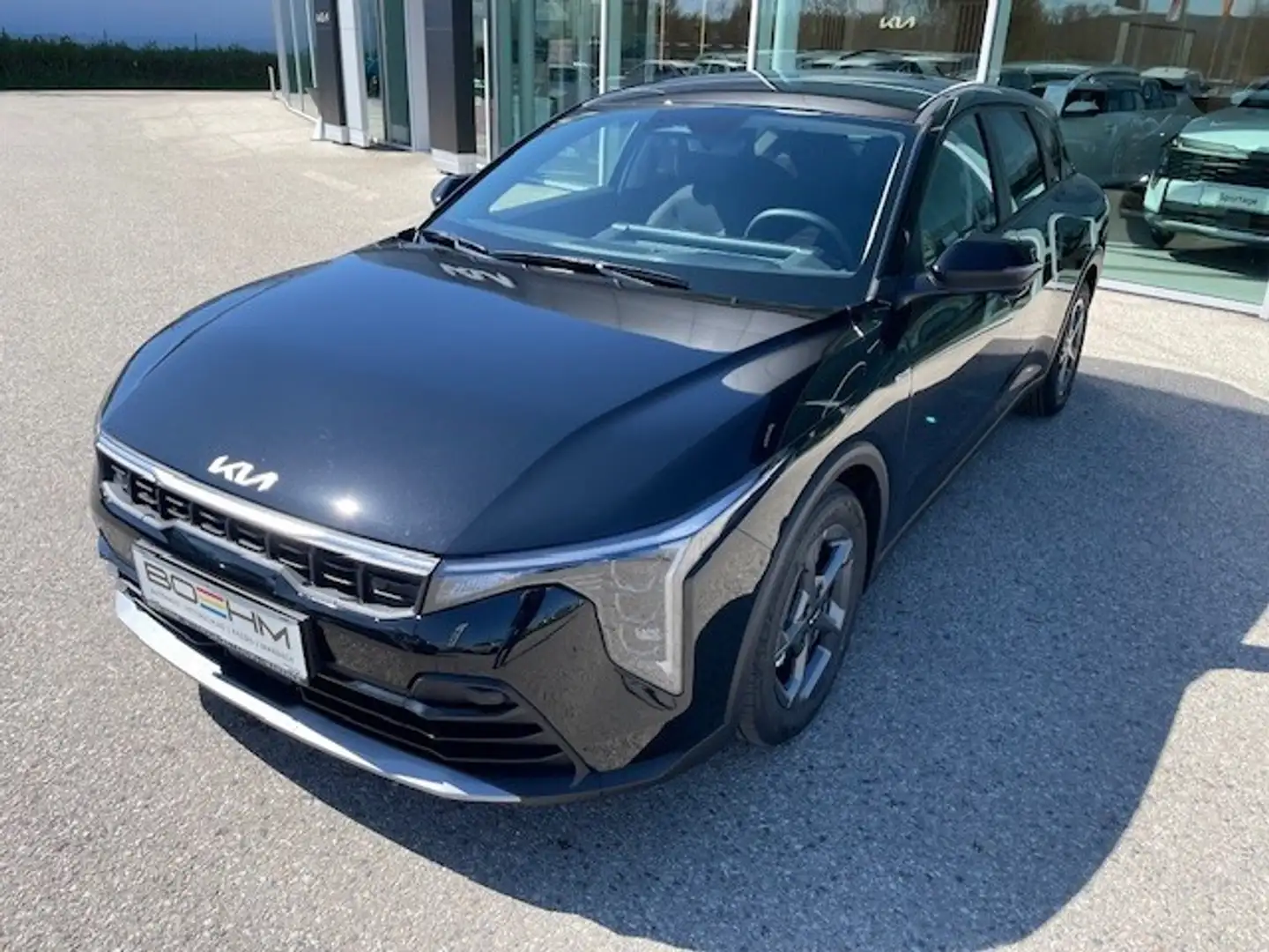 Kia K4 1,0  TGDI 48V Mildhybrid Silber DCT Schwarz - 1