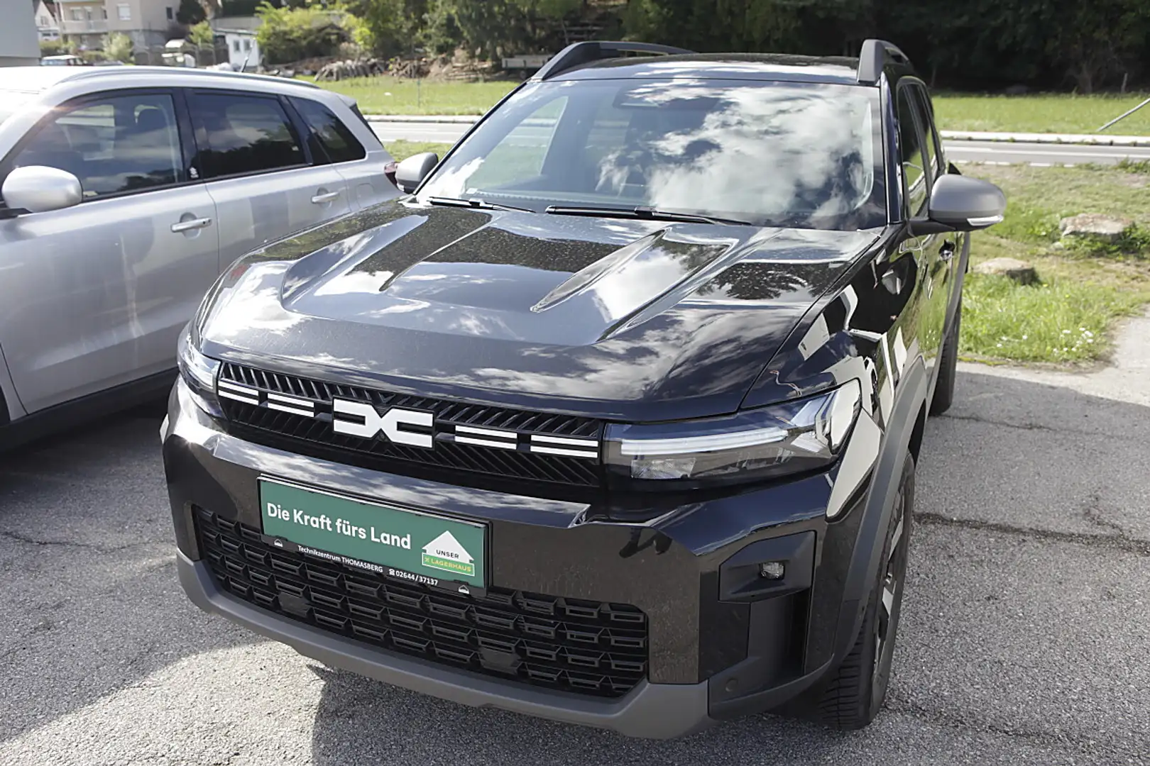 Dacia Bigster Journey Hybrid 155 Schwarz - 2