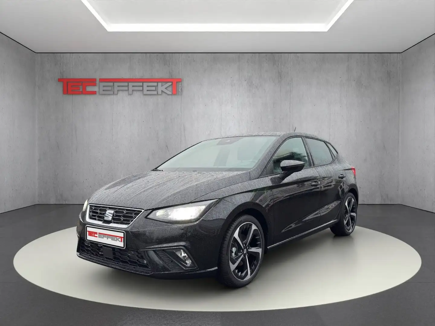 SEAT Ibiza TSI 85kW FR DSG/18"Alu/Keyl./Kamera u.v.m Schwarz - 2