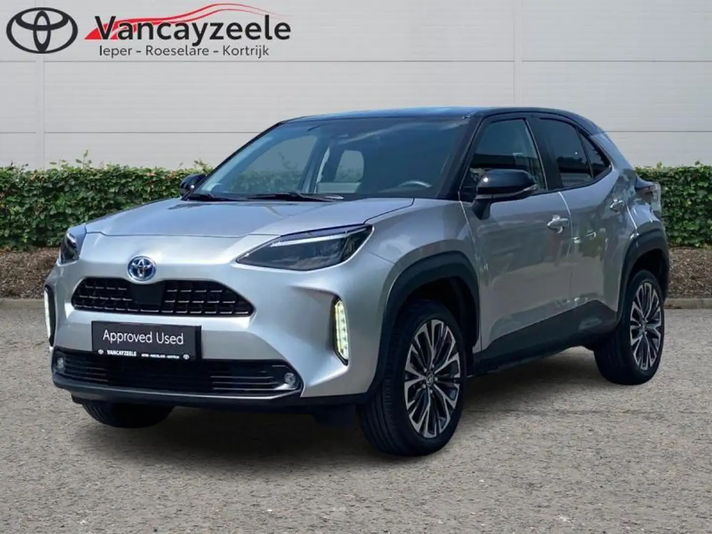Toyota Yaris Cross Elegant Bi-tone+cam+nav+sens V Argent - 1