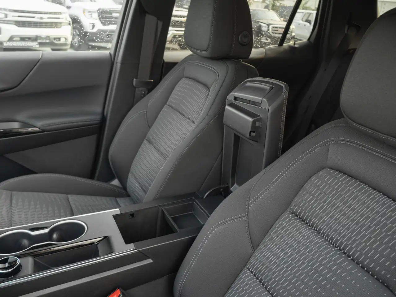 Chevrolet Equinox снимка Chevrolet Equinox