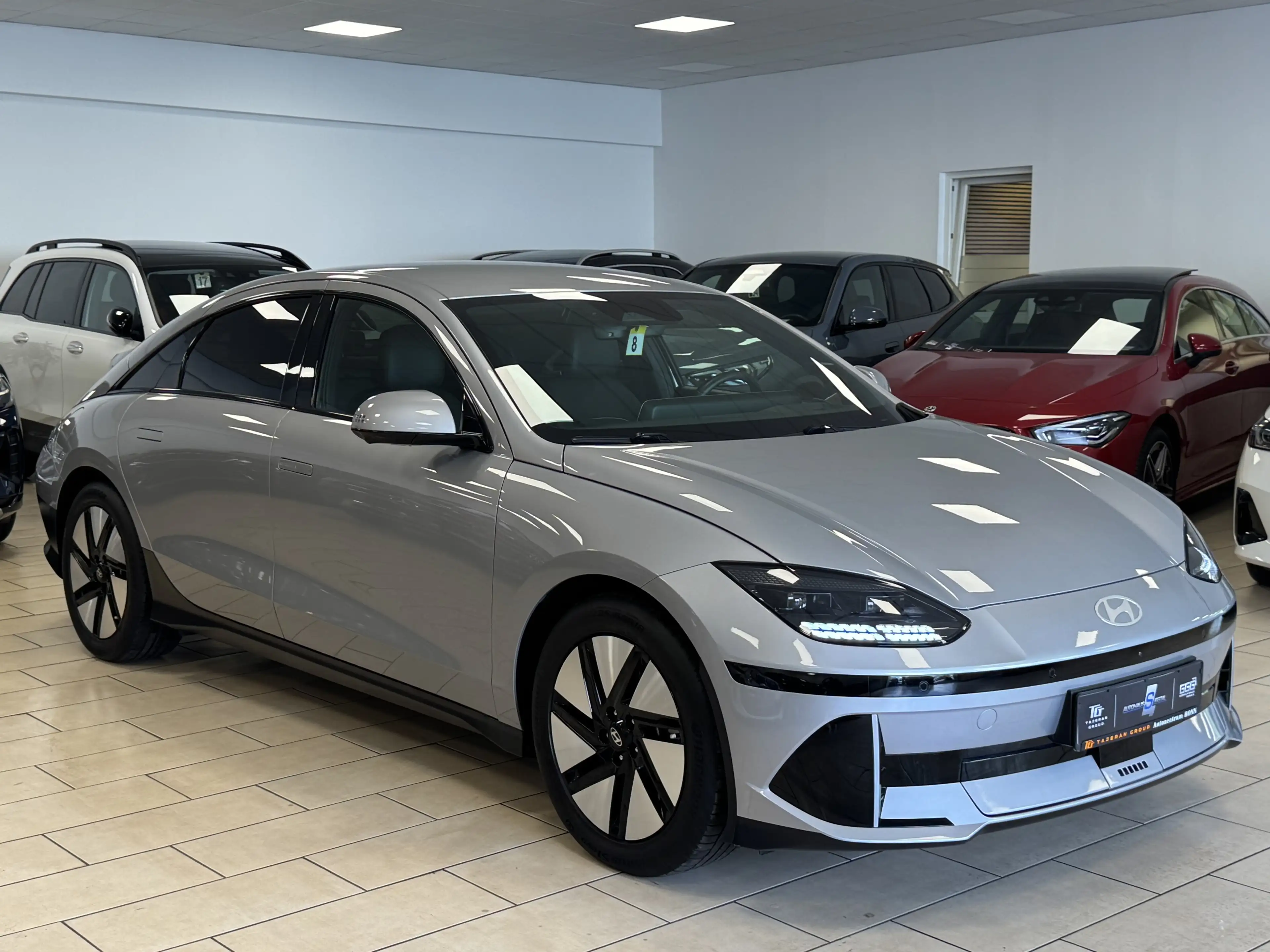 Hyundai IONIQ 6 Uniq 77kWh BOSE HUD LED Navi Ambiente — photo 3