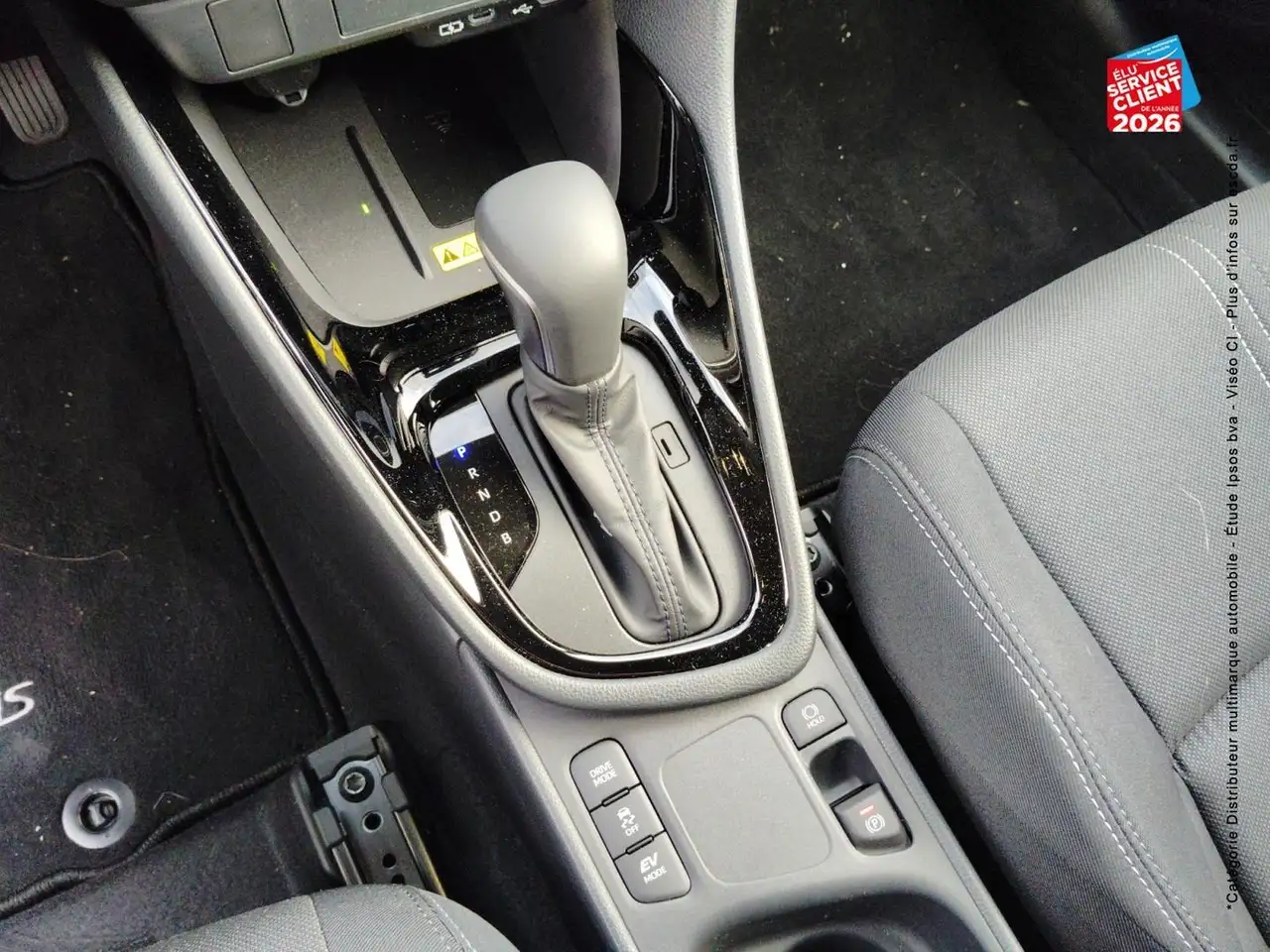 Toyota Yaris Yaris — photo 16