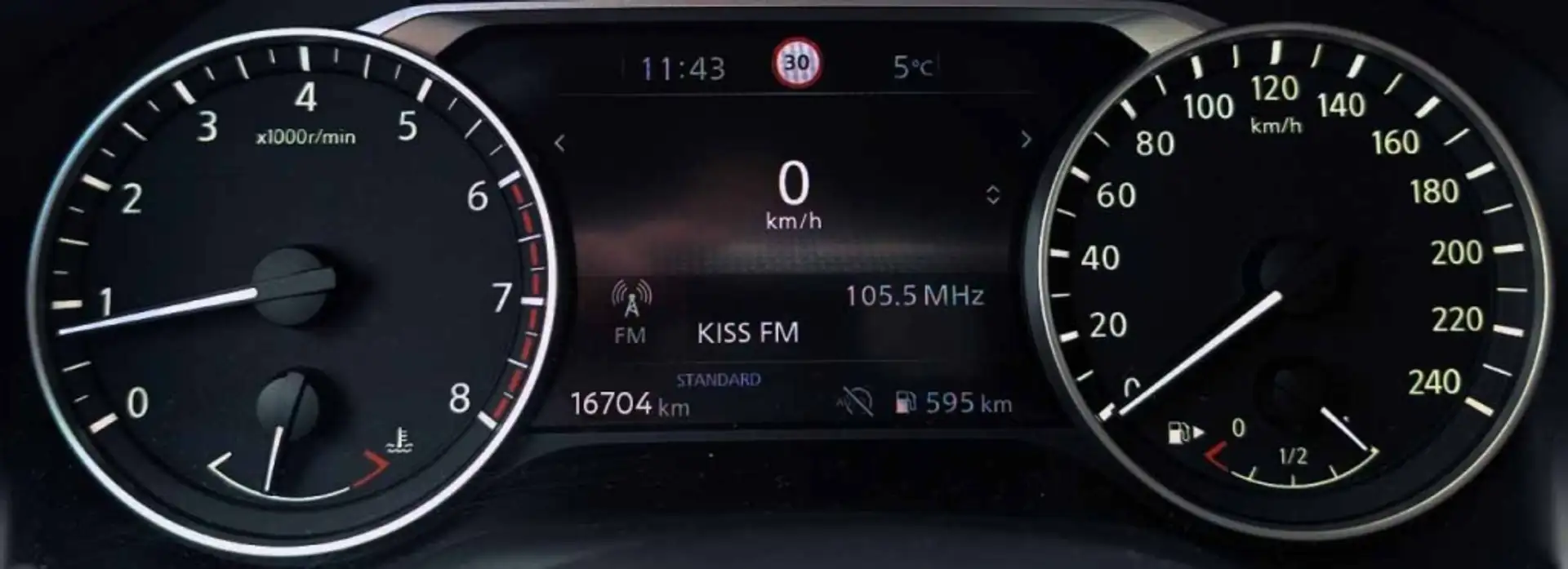 Nissan Qashqai 1.3 DIG-T 116KW ACENTA CVT 5P Blanco - 2