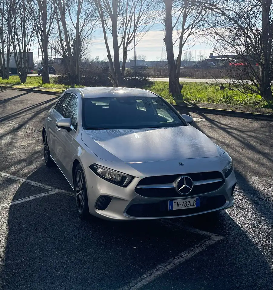 Mercedes-Benz A 180