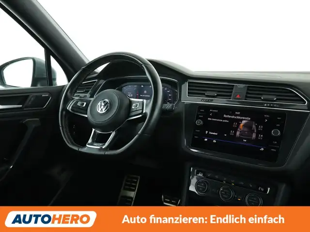Volkswagen Tiguan Allspace view 13