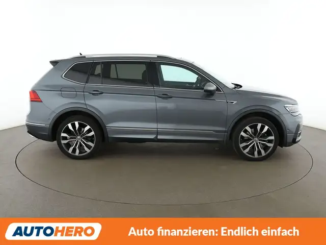 Volkswagen Tiguan Allspace view 7