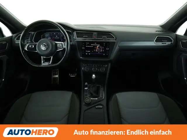 Volkswagen Tiguan Allspace view 12