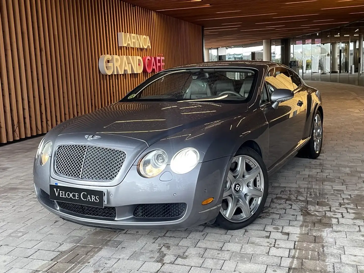 Bentley Continental GT 6.0 Grau - 1