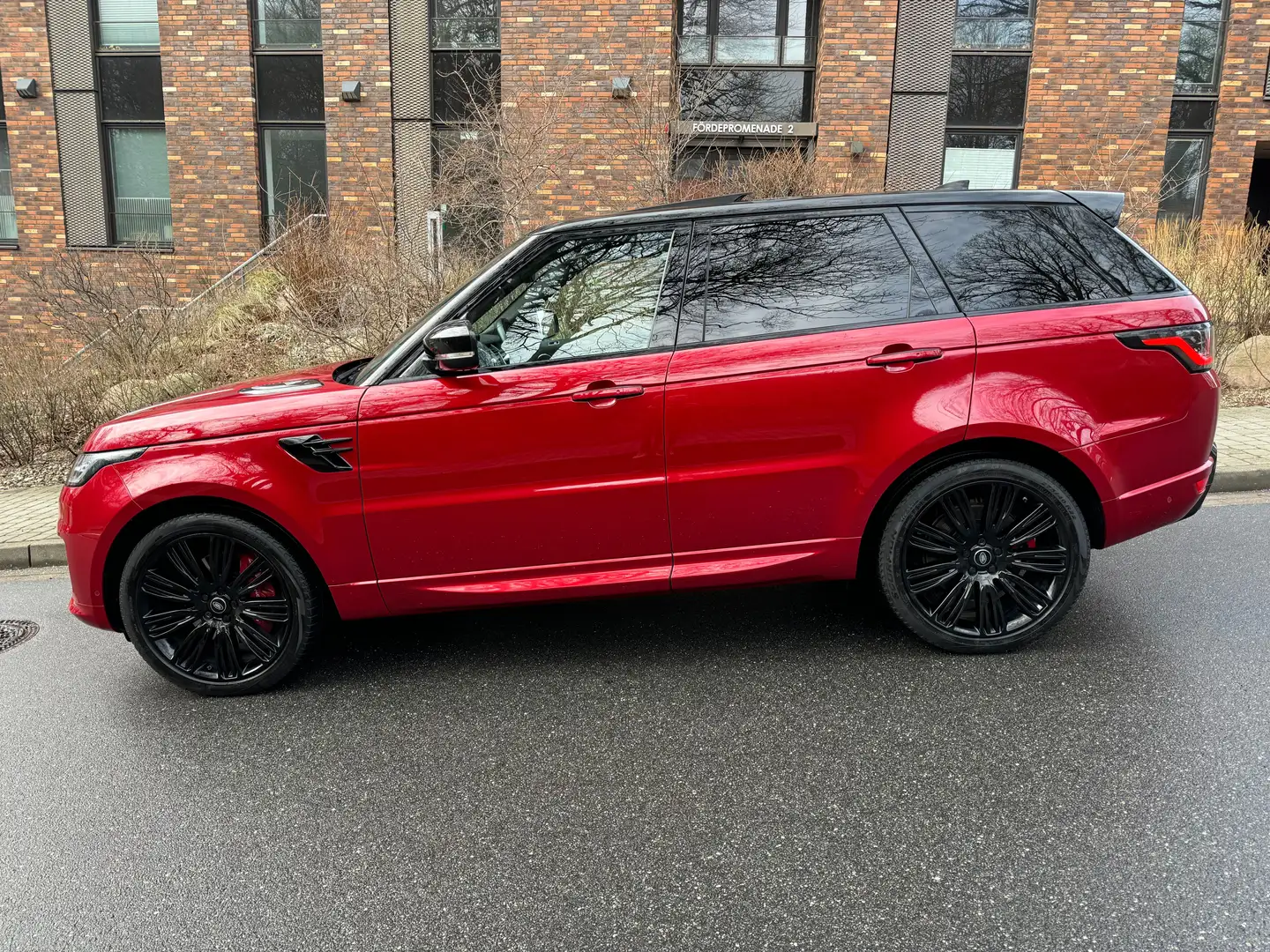 Land Rover Range Rover Sport D350 Autobiography Dynamic 22"/PANO/AHK/HUD/LASER Rot - 2
