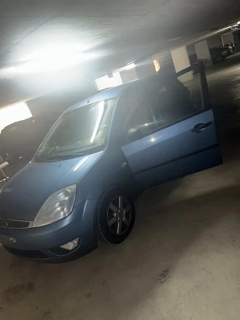 Ford Fiesta 1.3 - 2
