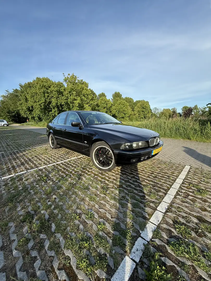 BMW 520 520i Negro - 2