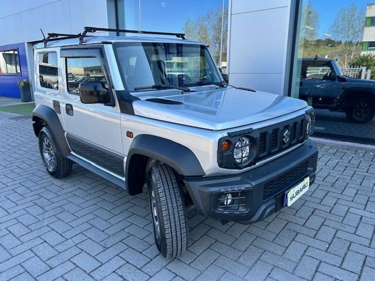 Suzuki Jimny Jimny 1.5 5MT Top