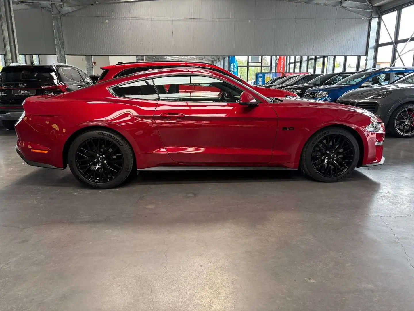 Ford Mustang 5.0 V8 GT Rouge - 2