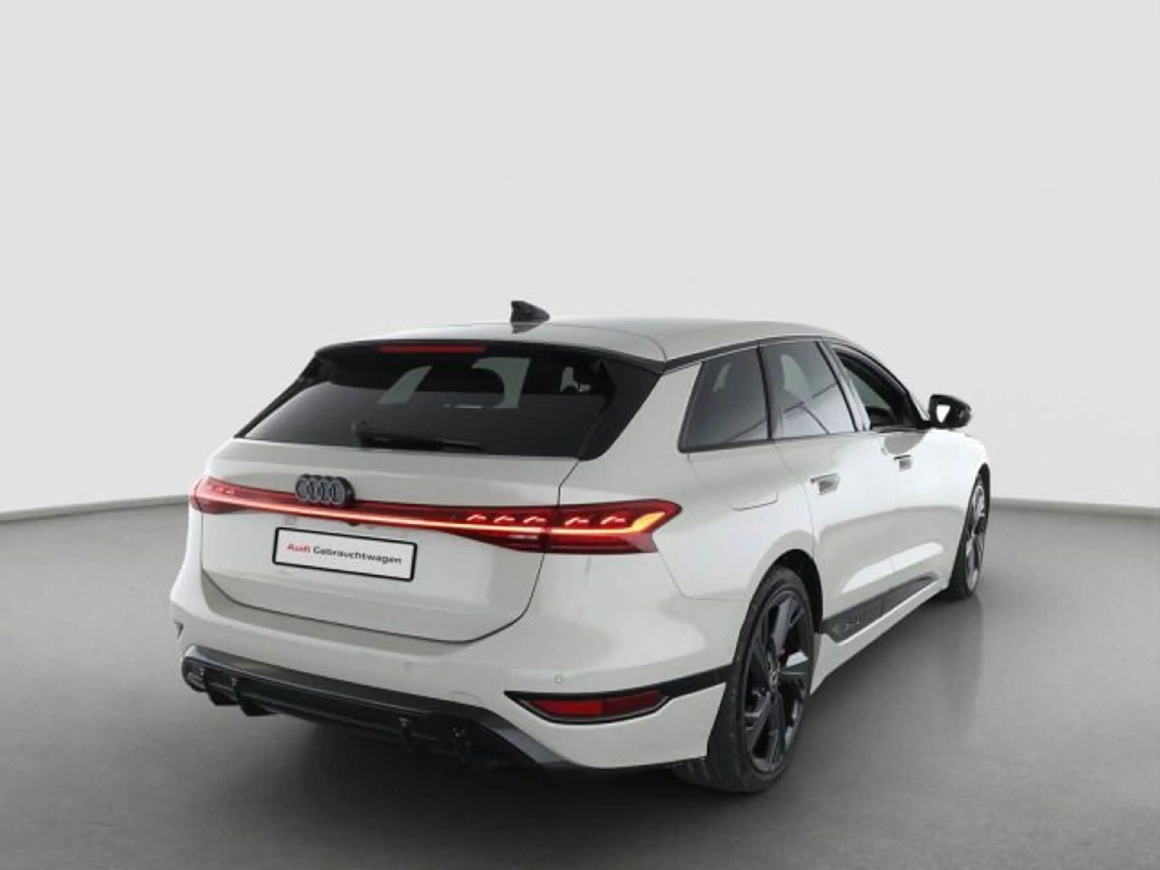 Audi S6 e-tron S6 Avant e-tron Q AHK KAMERA B&O MATRIX SITZHZG — photo 3