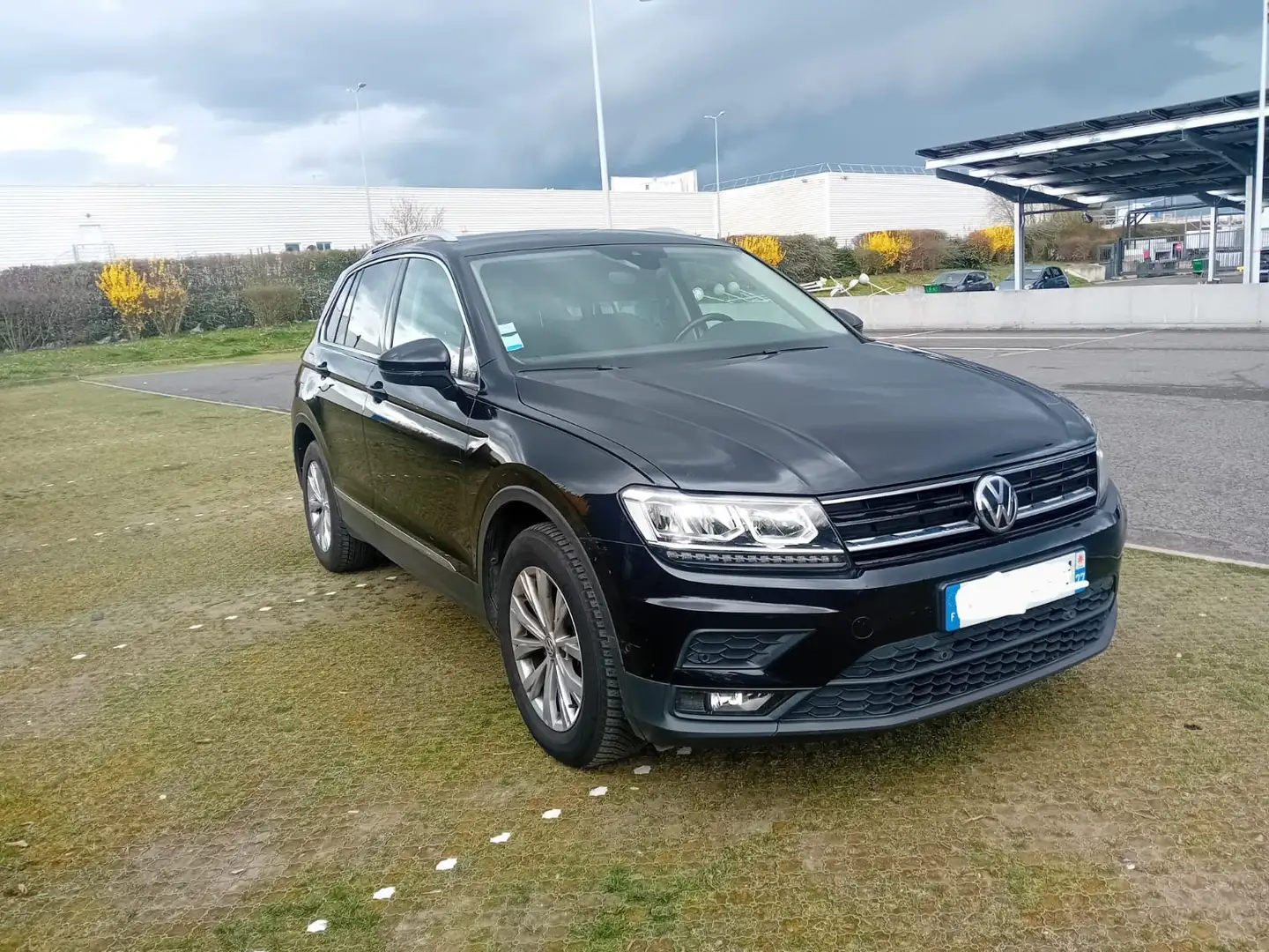 Volkswagen Tiguan Tiguan 2.0 TDI 150 DSG7 Confortline Business Noir - 1