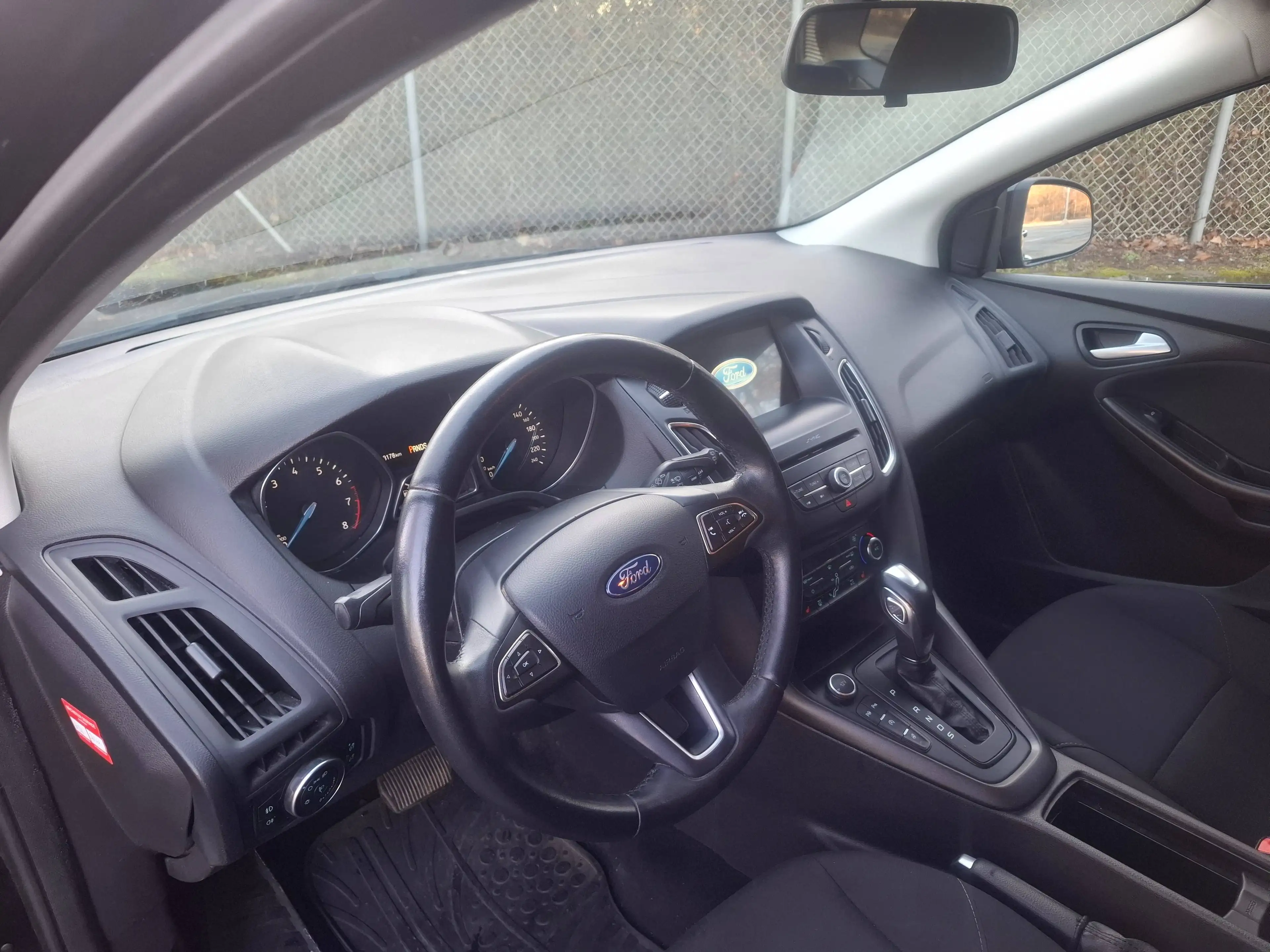 Ford Focus Trend Eco Bost Automatik — photo 10