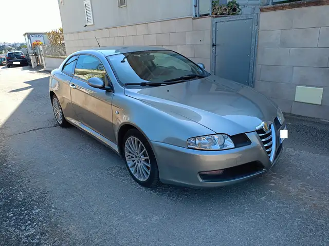 Alfa Romeo GT GT 1.9 jtd mjt Luxury