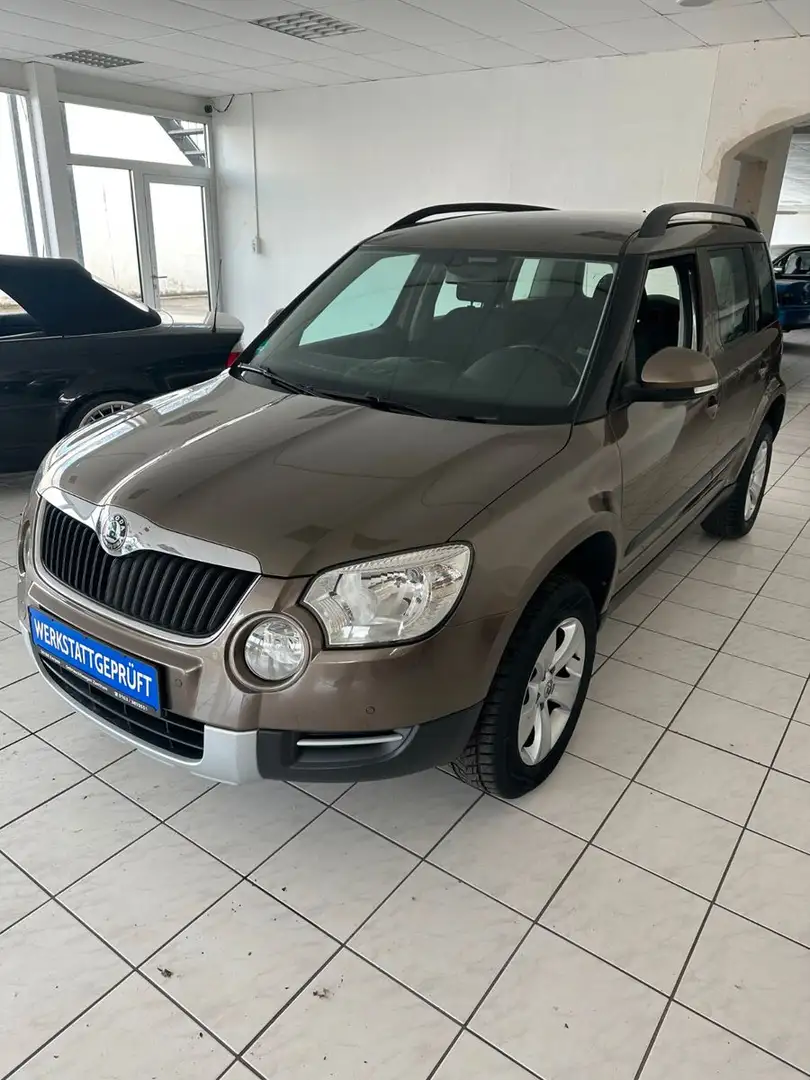 Skoda Yeti 1.2 TSI DSG*Steuerkette/Tüv/Insp.Neu* Braun - 1