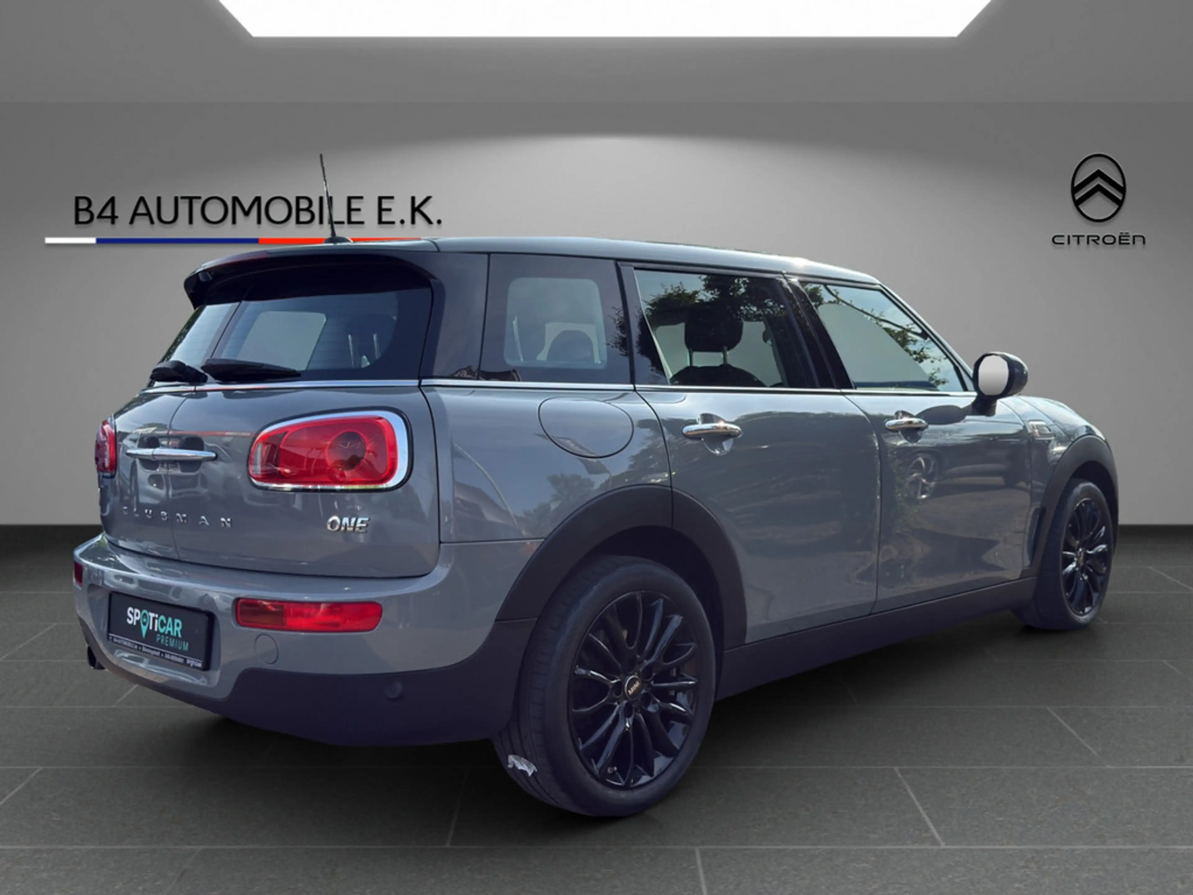 MINI One Clubman — photo 5
