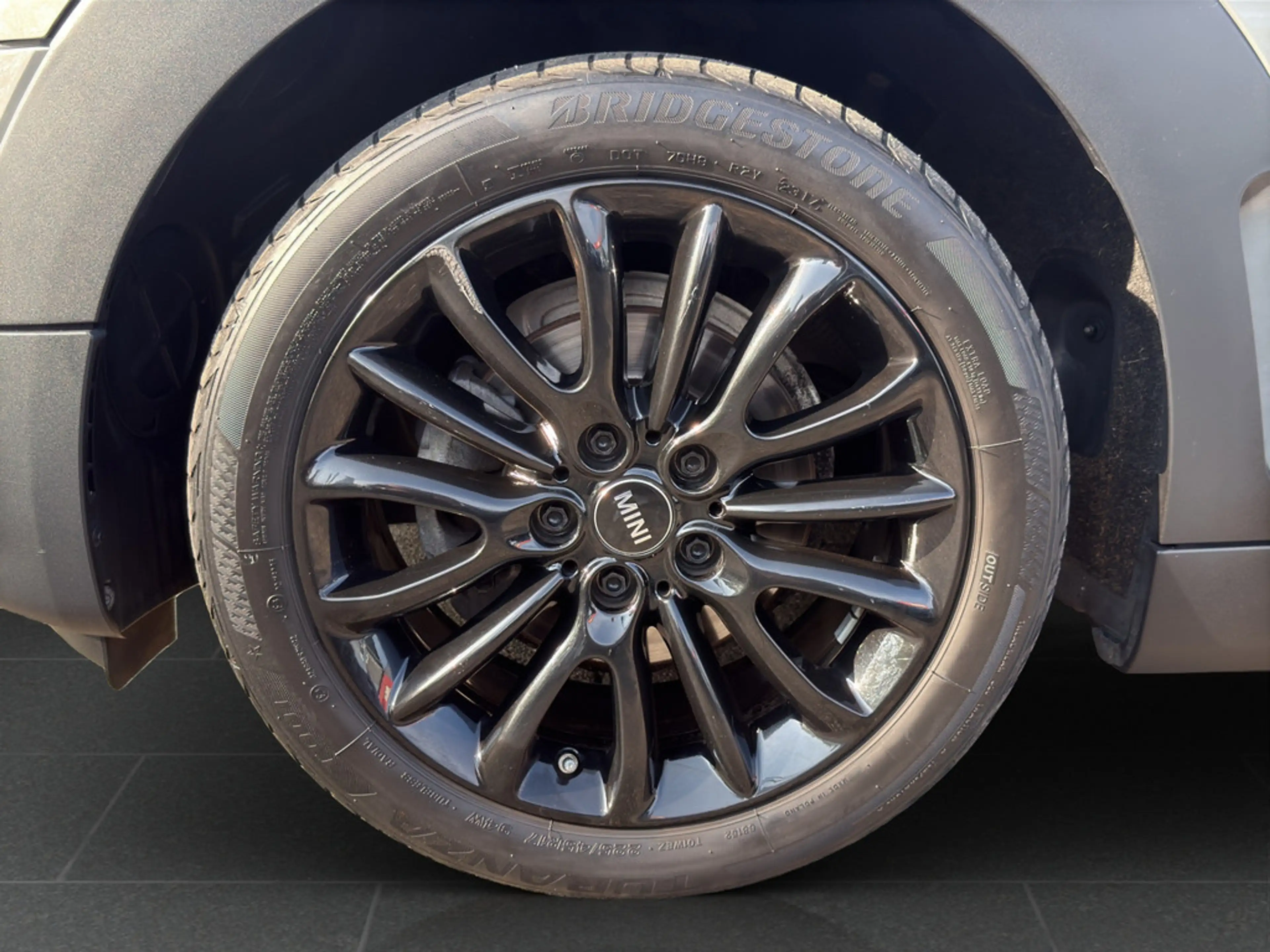 MINI One Clubman — photo 9