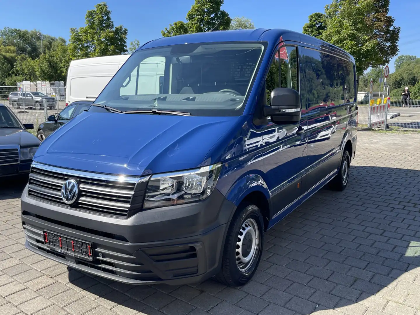 Volkswagen Crafter Kasten 35 Mittellang Navi Standheizung Blau - 2