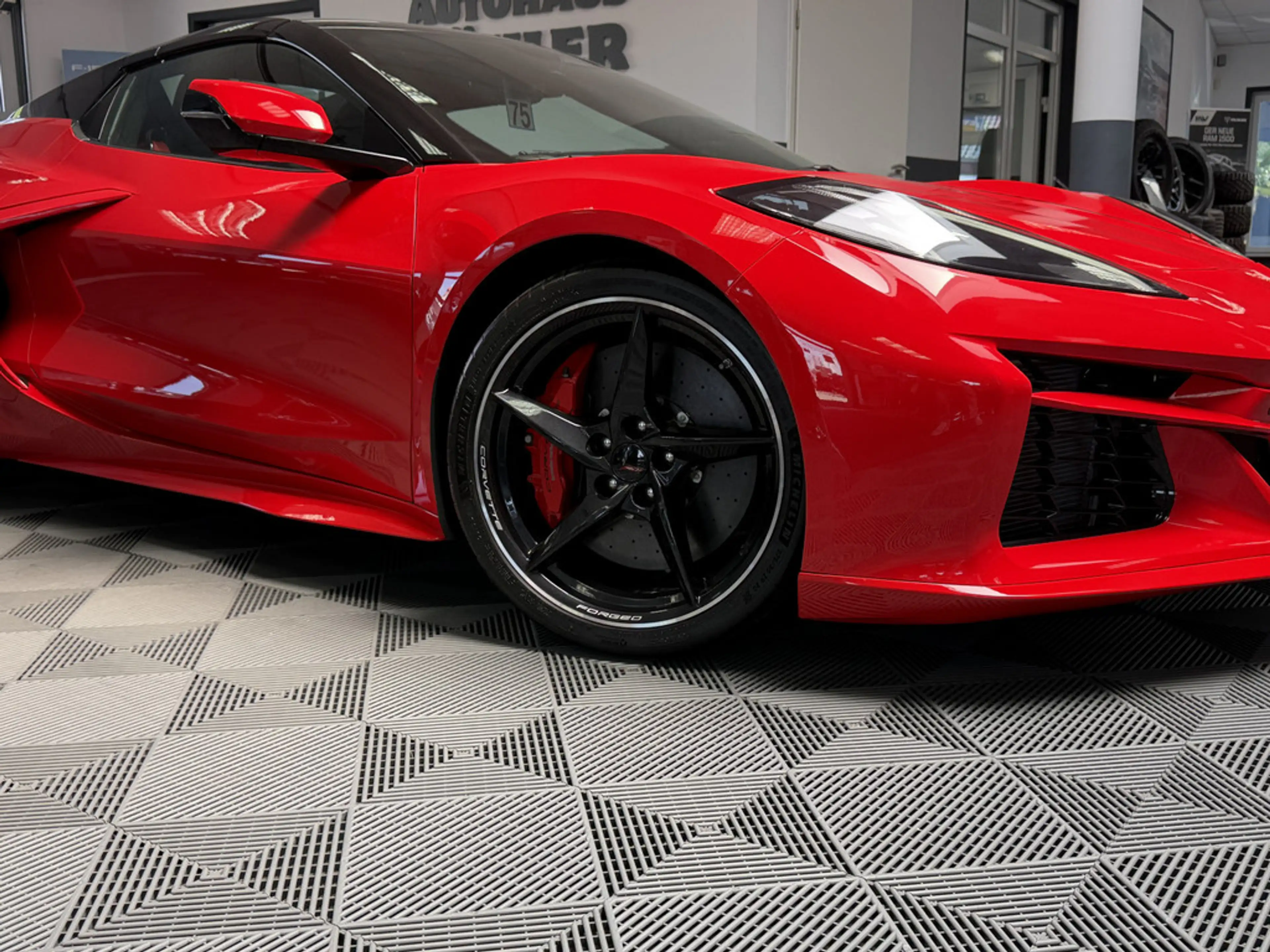 Corvette C8 Coupe E-Ray MY26 3LZ, Lift, Magnetic, Carbon — photo 2