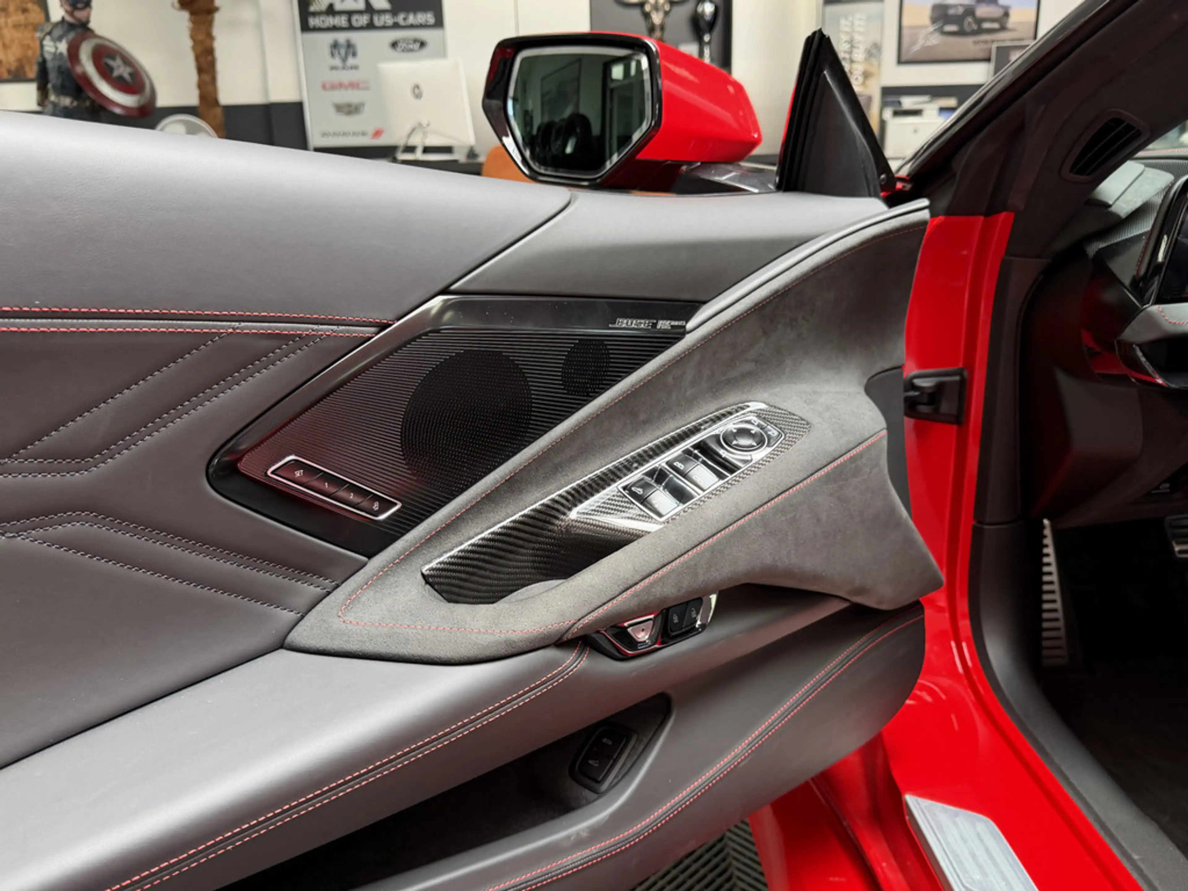 Corvette C8 Coupe E-Ray MY26 3LZ, Lift, Magnetic, Carbon — photo 15