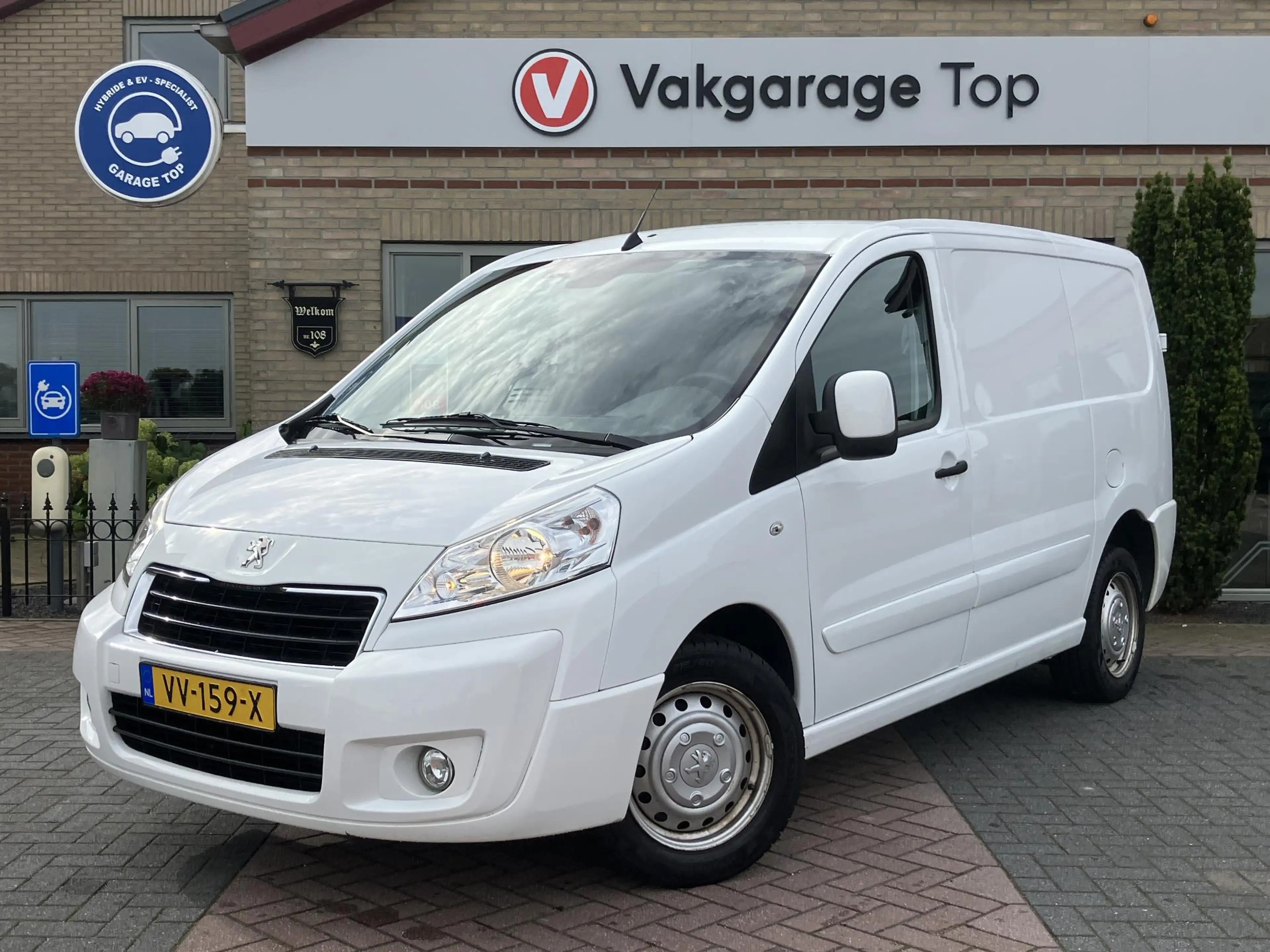 Peugeot Expert 227 1.6 HDI L1H1 | Trekhaak | Navi | Cruise