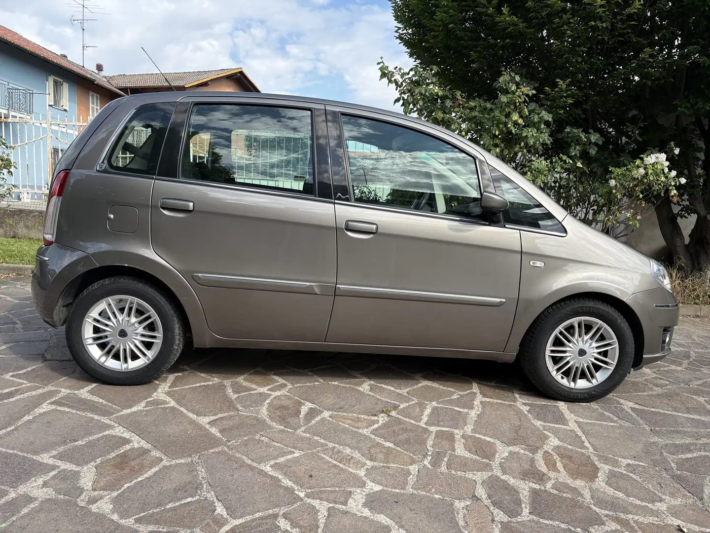 Lancia MUSA 1.4 16v Poltrona Frau - 2