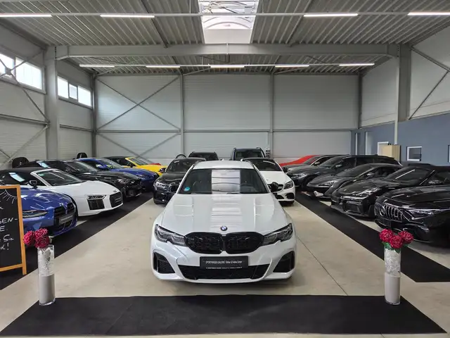 Bmw 340 xDrive/Standheizung/H&K/Keyless/AHK/*340€
