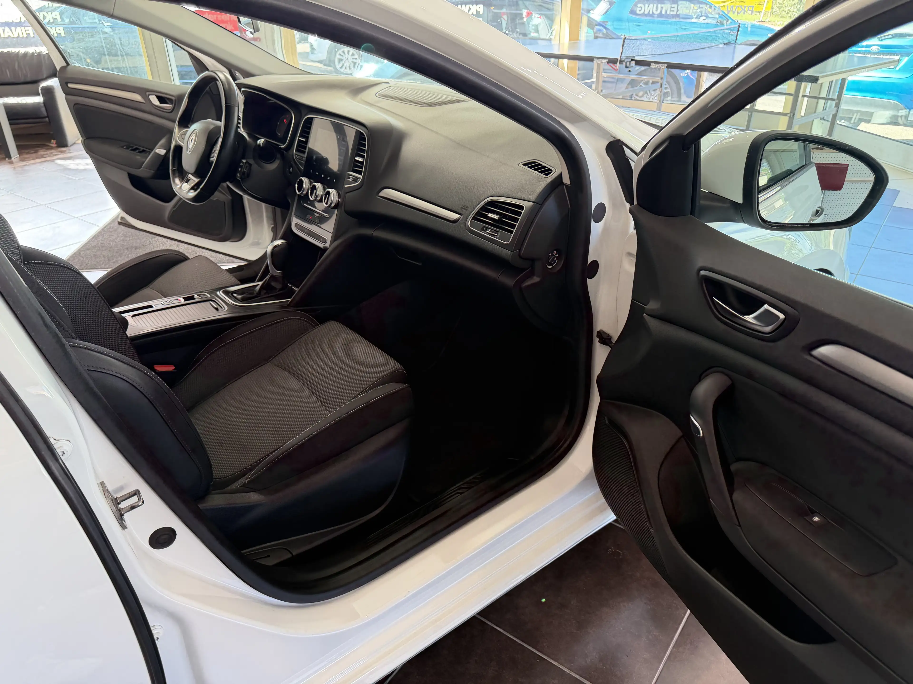 Renault Megane Equilibre*SHZ*NAVI*Automatik*TÜV Neu*Kobie — photo 15