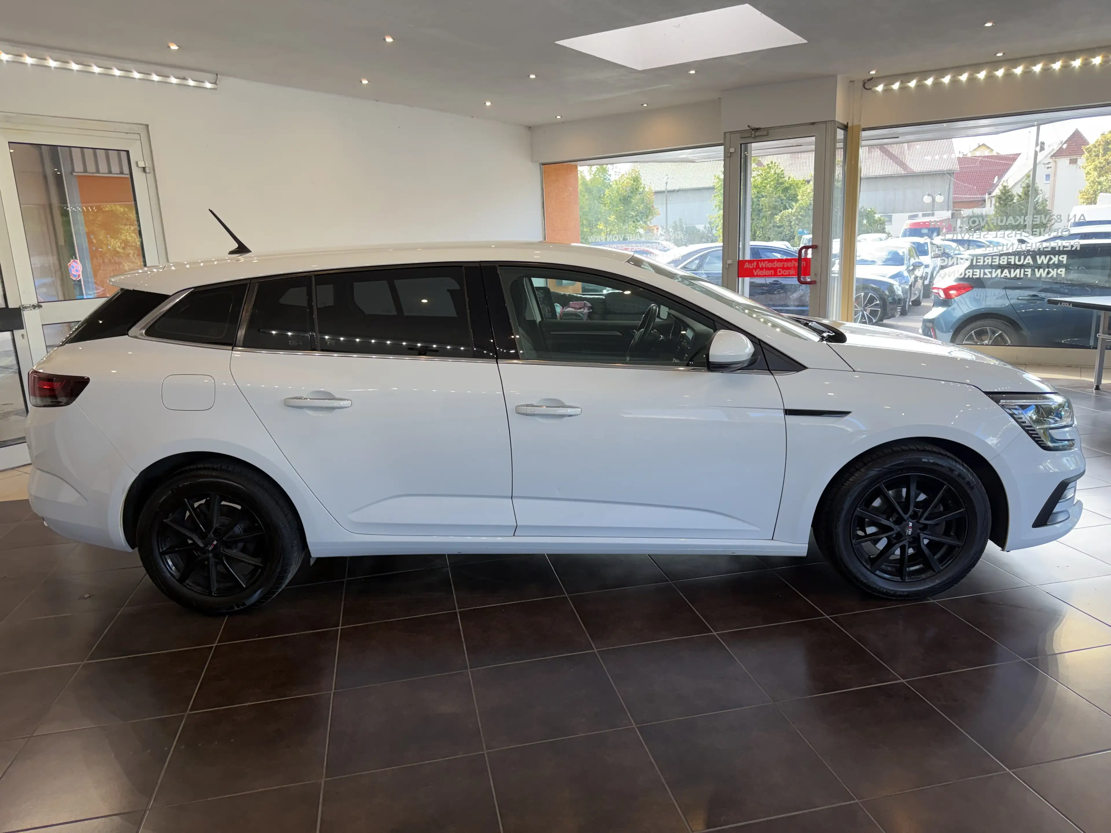 Renault Megane Equilibre*SHZ*NAVI*Automatik*TÜV Neu*Kobie — photo 7