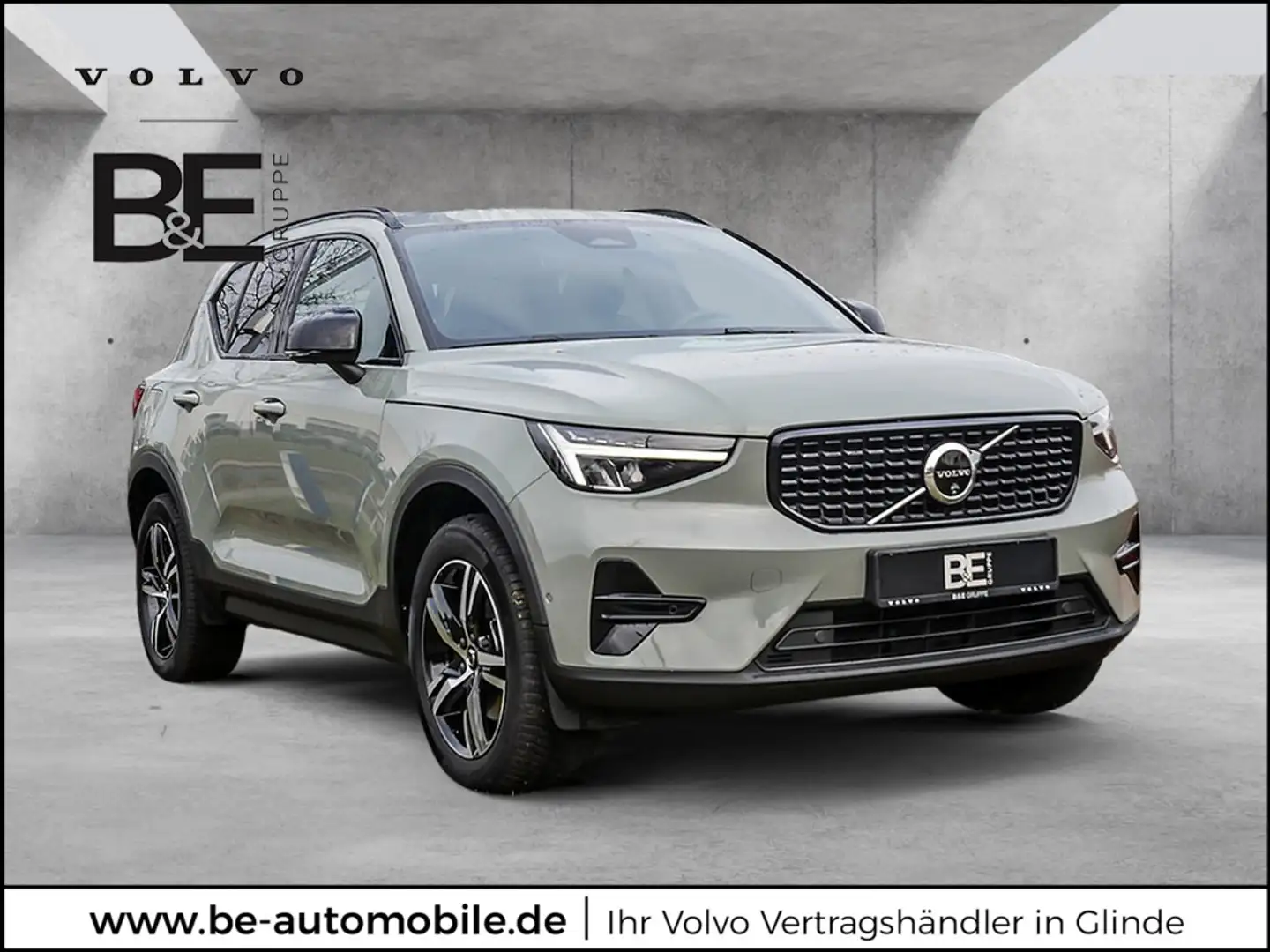 Volvo XC40 B3 Plus Dark HGSD ACC FACEL. STANDHZ LED Grün - 1