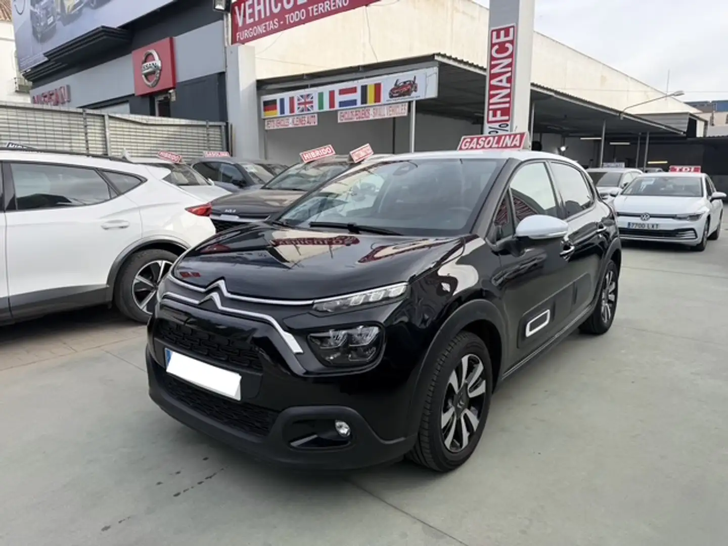 Citroën C3 1.2 PureTech S&S Shine 110 Negro - 1