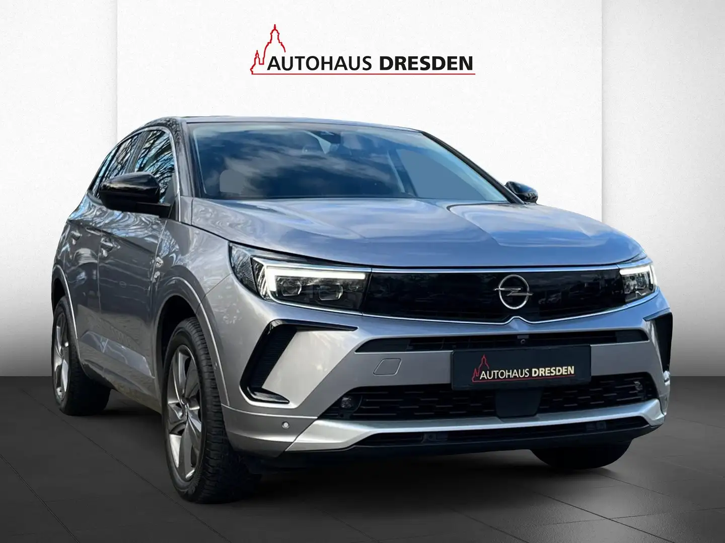 Opel Grandland 1.2 Turbo Elegance AHK+Alcantara Grigio - 2