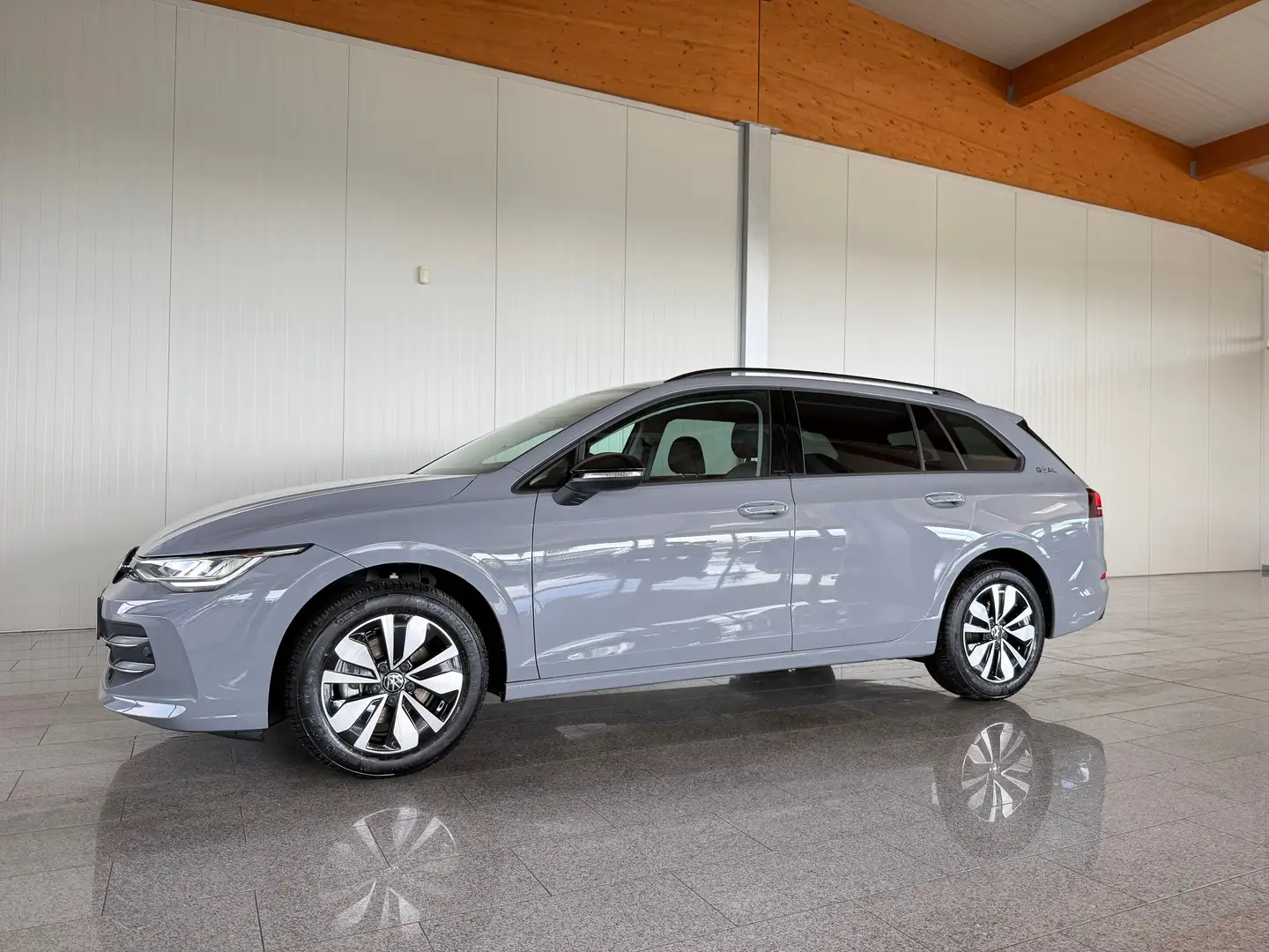 Volkswagen Golf Variant 1.5 TSI 85 kW Goal TSI "Garantie bis 07/2030" Grau - 1