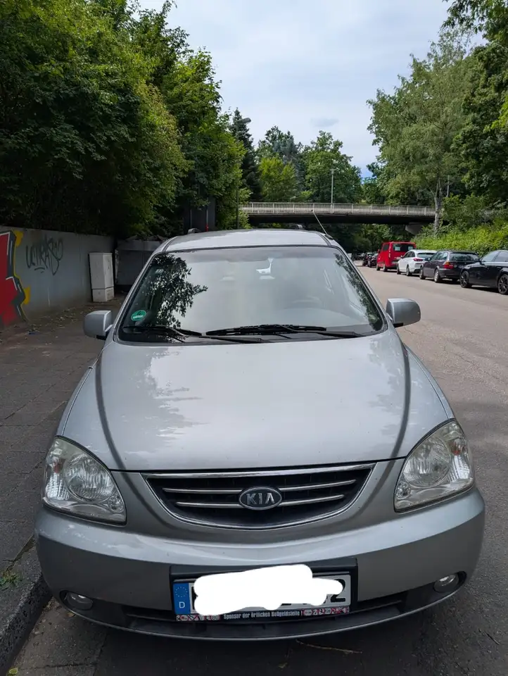 Kia Carens