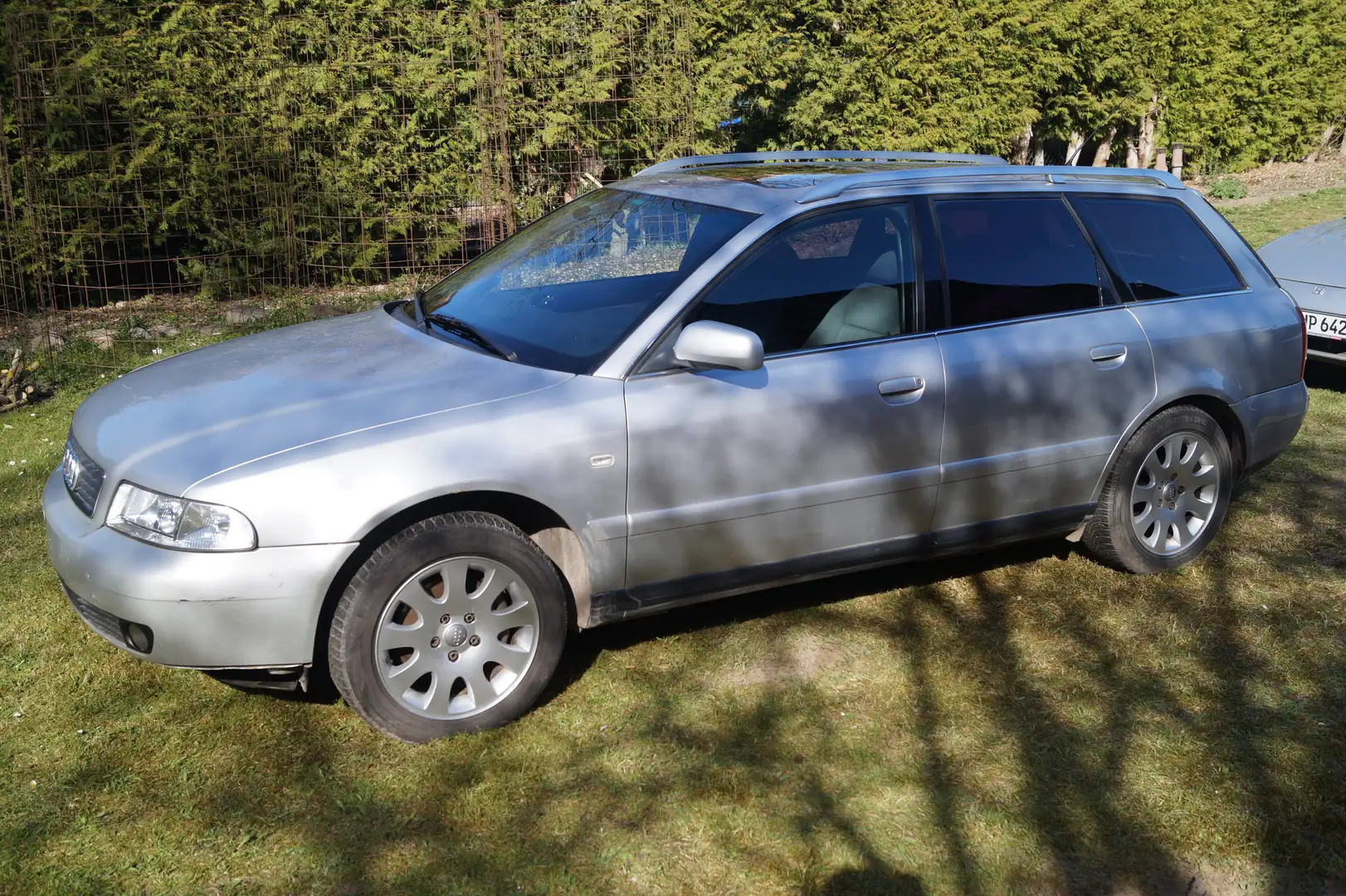 Audi A6 A6 Avant 1.8 Silber - 1