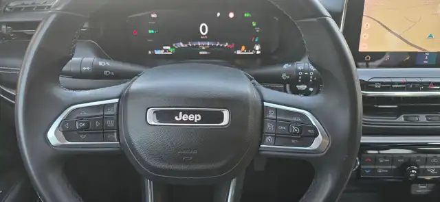 Jeep Compass view 9