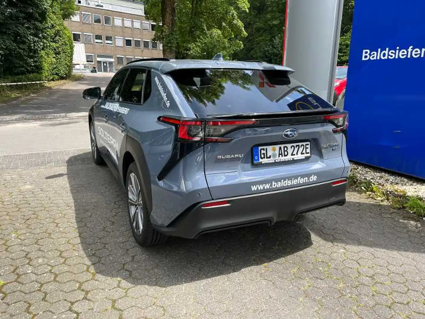 Subaru Solterra Platinum, 4WD,Led- Lieferung frei Haus! Grau - 2