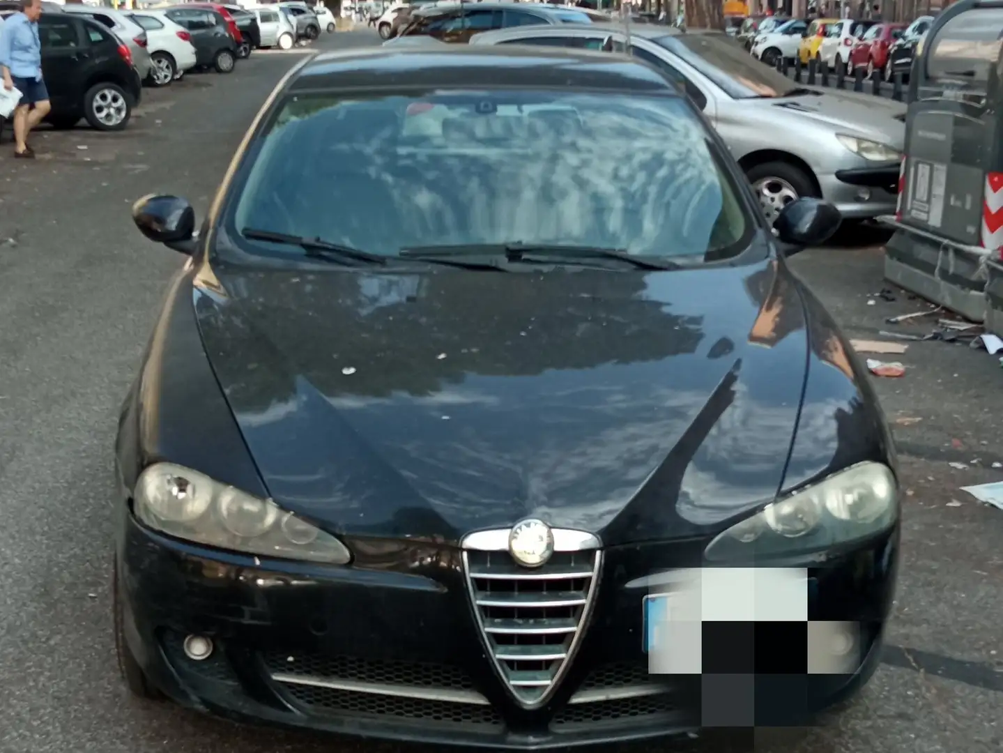 Alfa Romeo 147 147 II 2004 5p 1.9 jtd Distinctive 120cv Чорний - 1