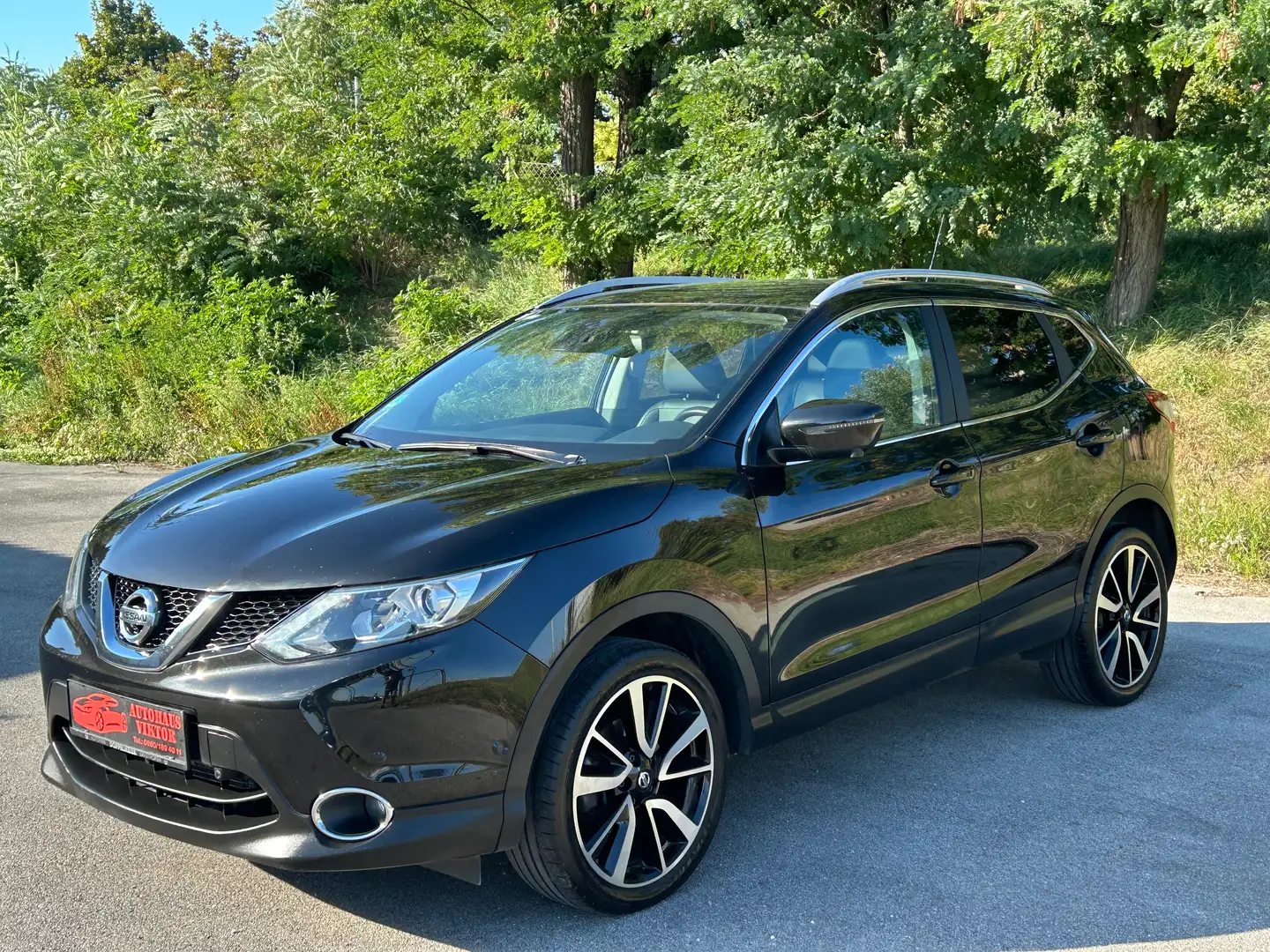 Nissan Qashqai 1.6 dci Tekna*12 monate gewährleistung* Schwarz - 1